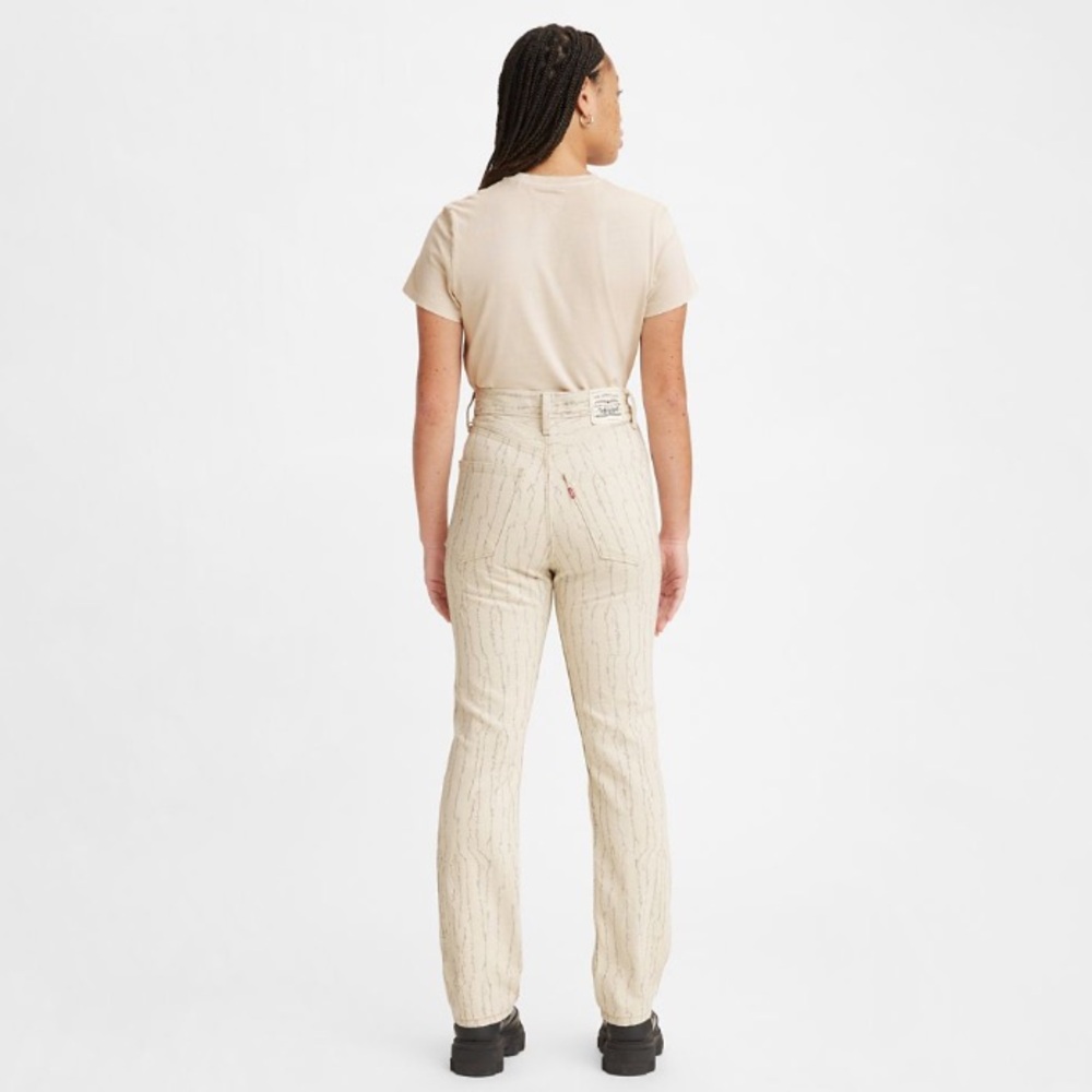 NEW!! LEVI'S WELLTHREAD 70S HIGH RISE STRAIGHT FIT WOMEN'S JEANS - Picture 5 of 10